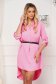Bluza dama din material subtire roz deschis asimetrica cu croi larg si accesoriu tip curea - SunShine 1 - StarShinerS.ro