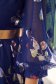 Rochie din tul cu print albastra midi in clos cu accesoriu tip curea 5 - StarShinerS.ro