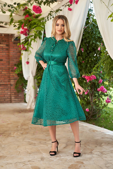 Rochii elegante, marimea 5XL, Rochie eleganta verde midi in clos din dantela cu accesoriu tip curea si nasturi - StarShinerS.ro