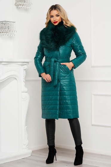 Green jacket from slicker long with faux fur accessory