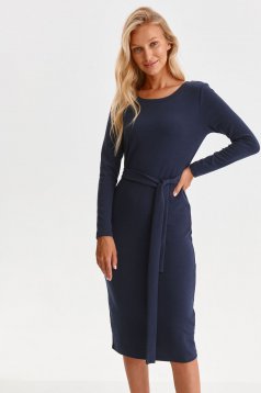 Dark blue dress textured crepe pencil accessorized with tied waistband