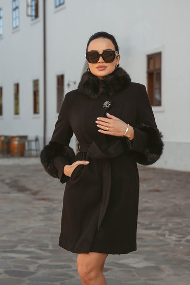 Paltoane dama online, marimea L, Palton din lana negru in clos captusit pe interior cu insertii de blana ecologica - SunShine - StarShinerS.ro