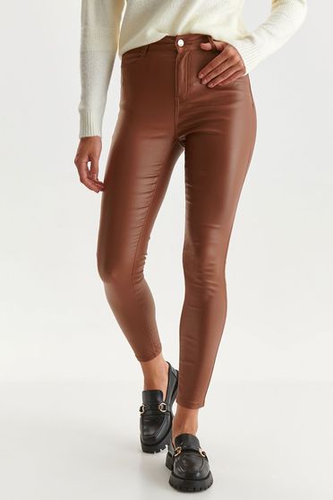 Pantaloni Dama cu talie inalta, marimea XL, Pantaloni din piele ecologica maro-deschis conici - Top Secret - StarShinerS.ro