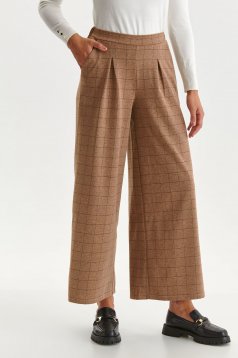Lightbrown trousers cloth loose fit with pockets