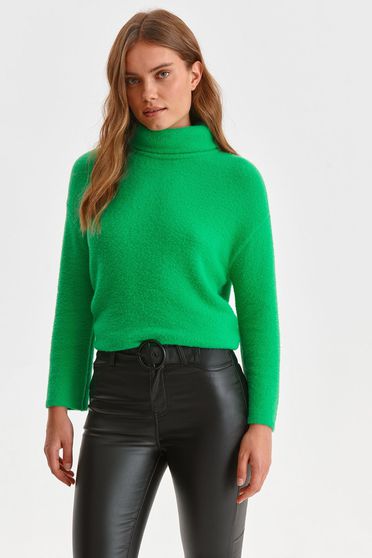 Green sweater with turtle neck from fluffy fabric