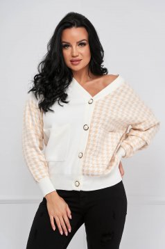 Cardigan knitted with easy cut with button accessories dogtooth