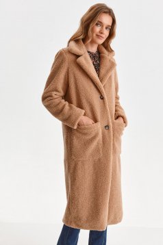 Nude coat from fluffy fabric straight