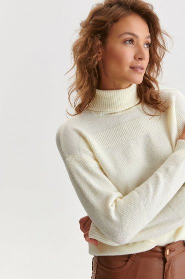 Sweaters, Ivory sweater knitted loose fit with turtle neck - StarShinerS.com