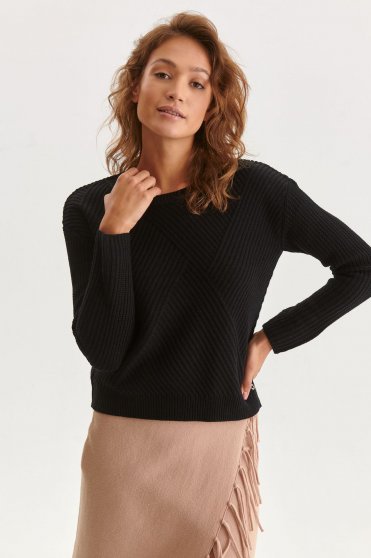 Tinted jumpers, Black sweater tented knitted with rounded cleavage - StarShinerS.com