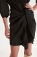 Rochie din material subtire neagra scurta tip creion cu decolteu rotunjit - Top Secret 6 - StarShinerS.ro