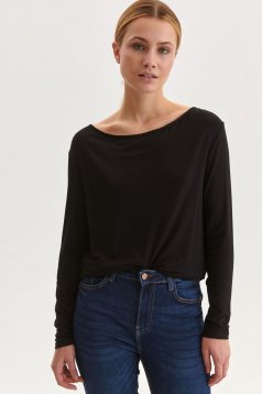 Bluza dama din tricot neagra cu croi larg si guler barcuta - Top Secret