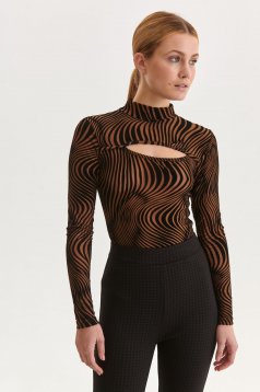 Brown sweater from elastic fabric with tented cut cut-out bust design