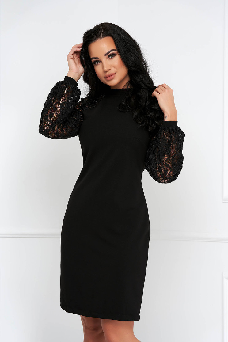 Rochie din crep neagra cu un croi drept si maneci din dantela - StarShinerS