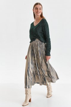 Darkgreen sweater knitted loose fit with sequin embellished details