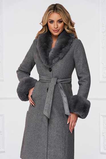 Paltoane dama online, Palton din lana gri cambrat cu guler detasabil si mansete din blana ecologica - SunShine - StarShinerS.ro