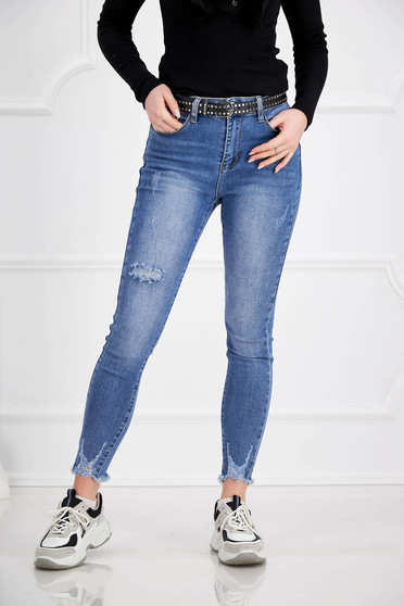 Jeans, Blue jeans skinny jeans high waisted accessorized with belt - StarShinerS.com