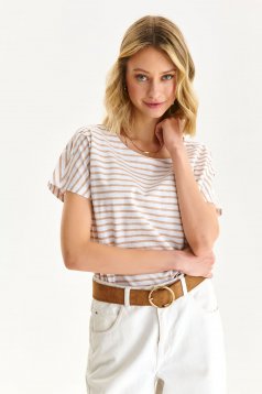 White t-shirt slightly elastic fabric loose fit