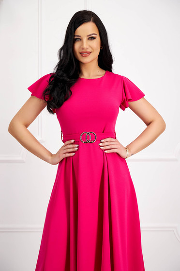 Pink dress midi cloche crepe with bell sleeve accessorized with tied waistband