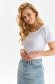 Tricou din material subtire reiat alb mulat cu umeri bufanti - Top Secret 2 - StarShinerS.ro