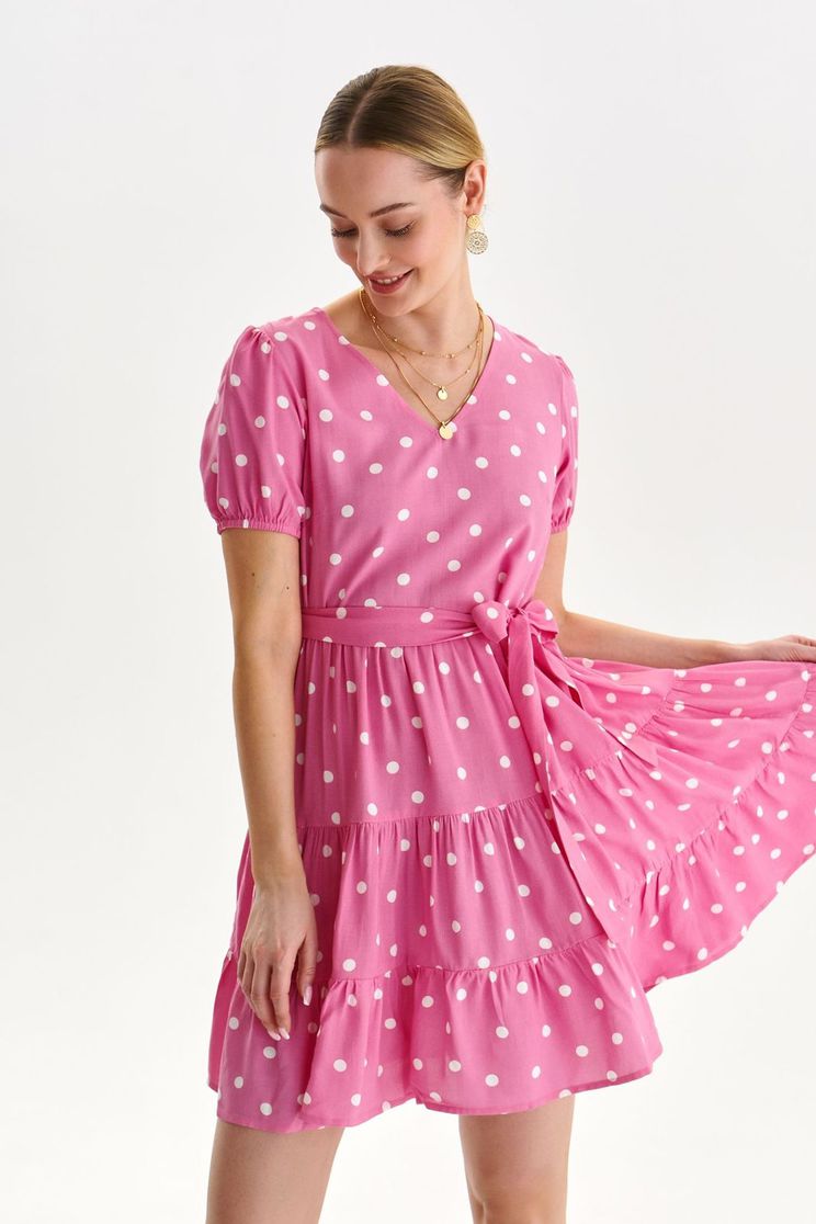 Pink dress light material short cut cloche with v-neckline with puffed sleeves
