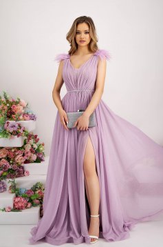 Lila dress from tulle with glitter details long cloche feather details