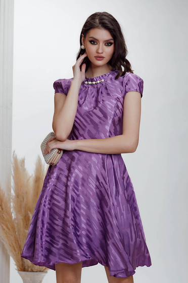 Dresses with rhinestones, Purple satin flared dress with side pockets accessorized with metallic chain - Fofy - StarShinerS.com
