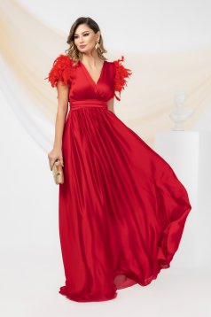 Long red satin voile dress with feathers on the shoulders - PrettyGirl
