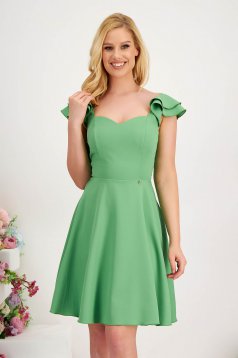Dress - StarShinerS lightgreen short cut cloth with ruffle details thin fabric cloche