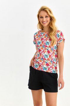Women`s blouse light material loose fit with floral print