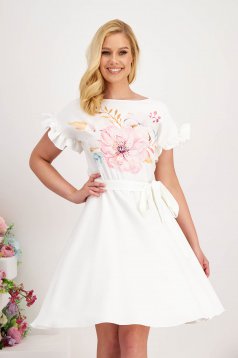 Dress made of slightly elastic fabric with a waistband and digital floral print - StarShinerS