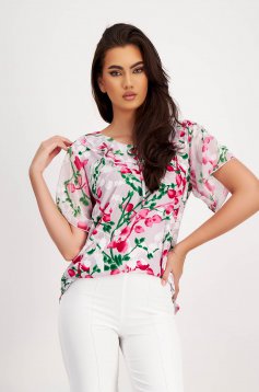 Women's lycra blouse with a wide cut and ruffles along the neckline