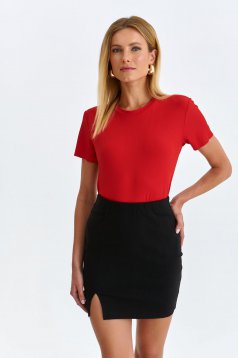 Red t-shirt from striped fabric tented with rounded cleavage