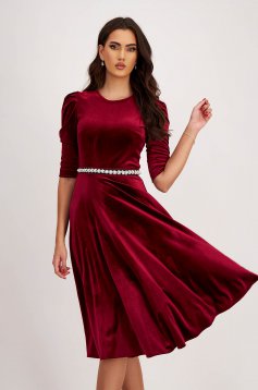 Velvet Burgundy A-Line Dress with Puffed Shoulders and Pearl Embellishments on Drawstring - StarShinerS