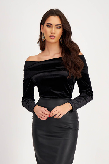 Black velvet women's blouse with a fitted cut and bare shoulders - StarShinerS