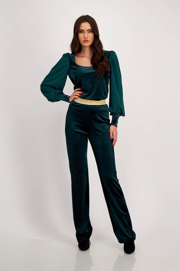 Pantaloni eleganti dama, Pantaloni din catifea verde-inchis lungi evazati cu talie inalta pe suport de elastic - StarShinerS - StarShinerS.ro
