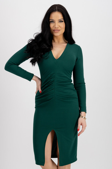 Rochii de toamna, Rochie din crep verde-inchis tip creion cu slit frontal si decolteu in v - StarShinerS - StarShinerS.ro