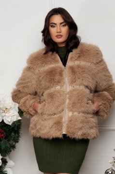 Eco-friendly nude fur with a wide cut and side pockets with stud and stone applications
