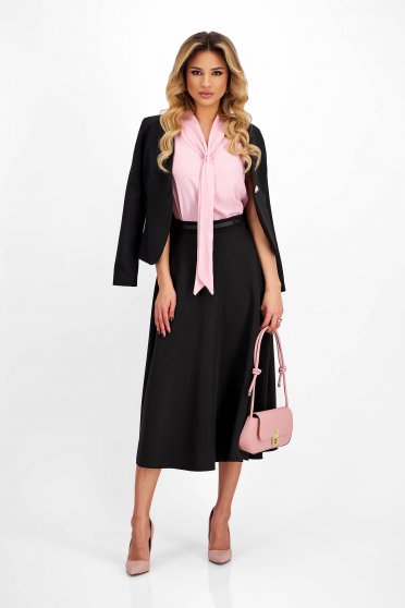 Fuste Elegante, Fusta din stofa elastica neagra midi in clos cu accesoriu tip curea - StarShinerS - StarShinerS.ro