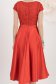 Rochie din tafta elastica si dantela rosie midi in clos accesorizata cu brosa cu pene - StarShinerS 5 - StarShinerS.ro