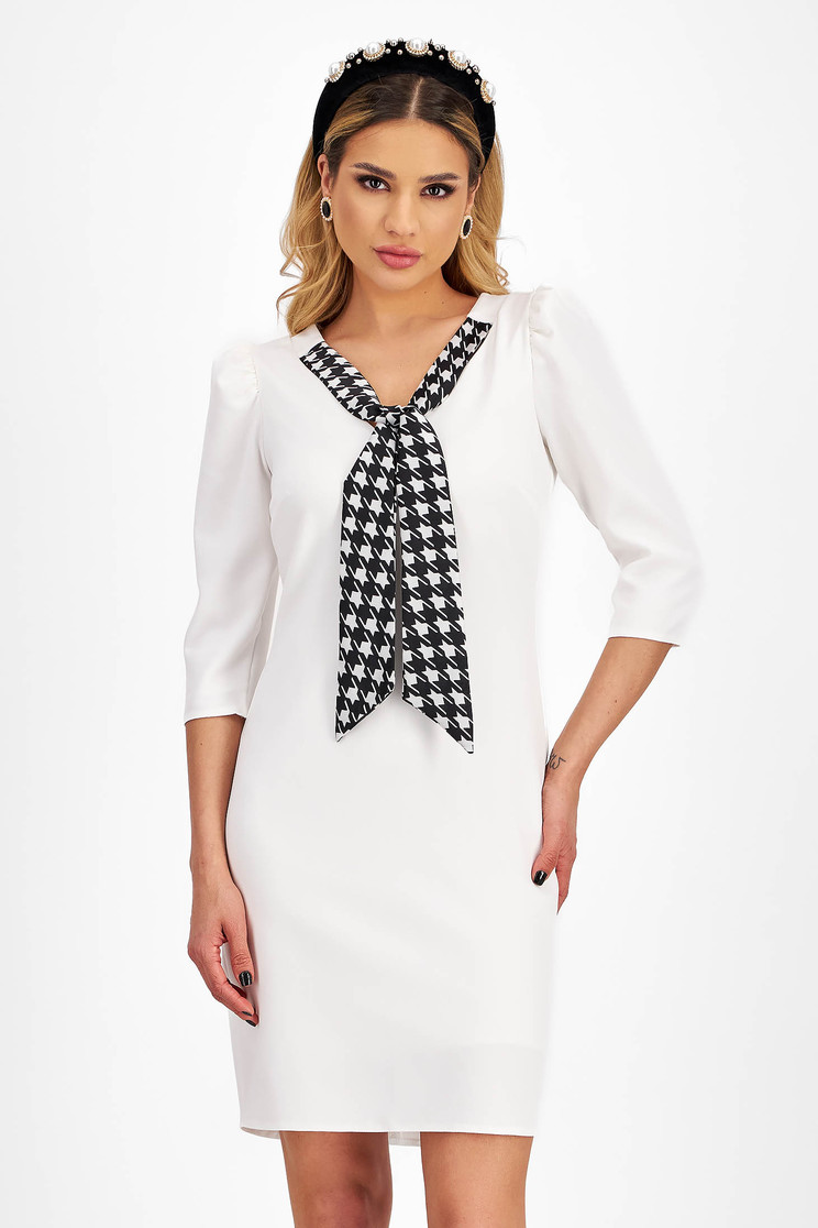 Rochie din stofa elastica alba scurta tip creion cu guler tip esarfa imprimat cu motive pepit - StarShinerS - Rochii-Dama.ro