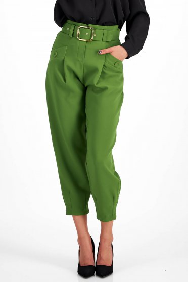 Pantaloni din bumbac verzi cu buzunare frontale si accesoriu tip curea - SunShine