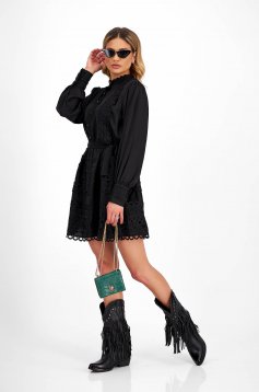 Black short dress made of thin material with a loose fit and lace applications, accessorized with a cord - SunShine