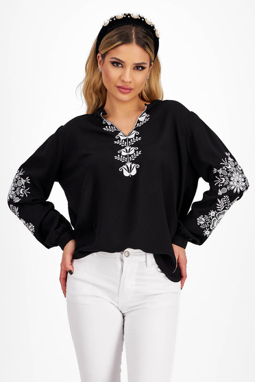 Ladies' black cotton blouse with loose fit embroidered with traditional motifs - SunShine