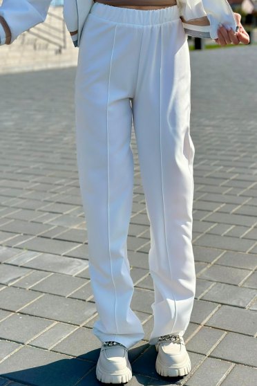 Pantaloni Dama ,  marimea XXL, Pantaloni lungi din stofa elastica ivoire cu un croi drept si elastic in talie - StarShinerS - StarShinerS.ro