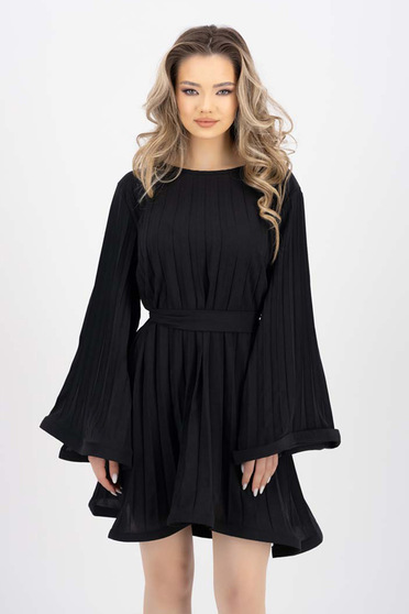 Rochie plisata din georgette neagra scurta cu croi larg accesorizata cu cordon - SunShine