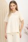Tricou din bumbac bej cu croi larg usor asimetric cu brosa in forma de floare 1 - StarShinerS.ro