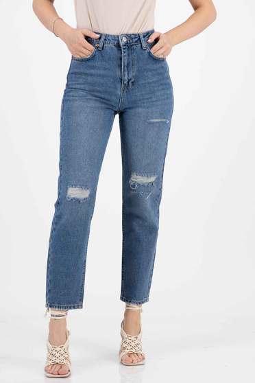Blue jeans long medium waist small rupture of material