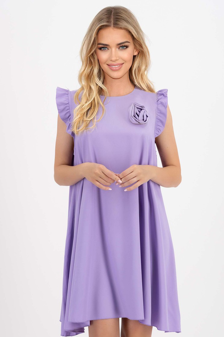 Rochie din material subtire lila scurta cu croi larg si floare 3D frontala - Rochii-Dama.ro