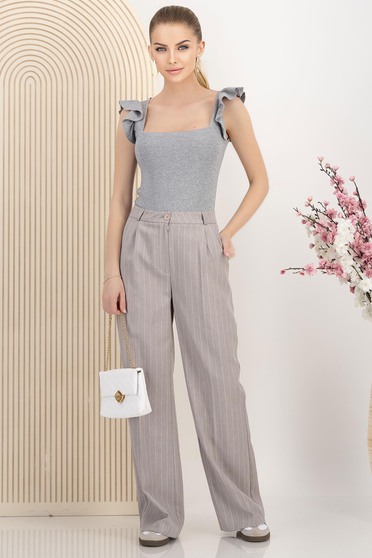 Pantaloni damă – Colecția 2025 casual, Pantaloni din georgette gri lungi evazati cu buzunare laterale - StarShinerS.ro