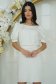 Rochie din stofa elastica alba scurta cu un croi drept si accesoriu tip curea si brosa - StarShinerS 3 - StarShinerS.ro